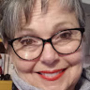 Meet your Posher, Gail a